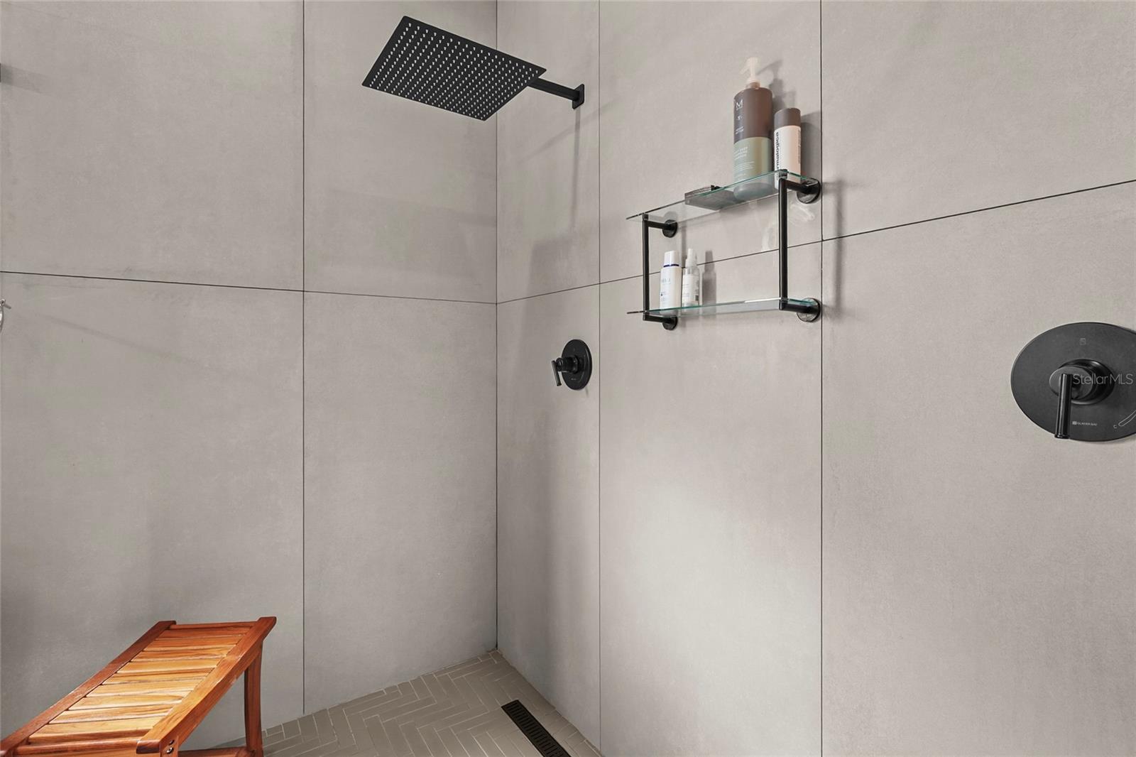 LORRAINE LAKES PH IIB-3 & IIC - Residential