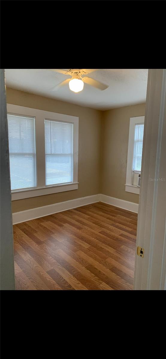 GRACELINE COURT - Commercial Sale