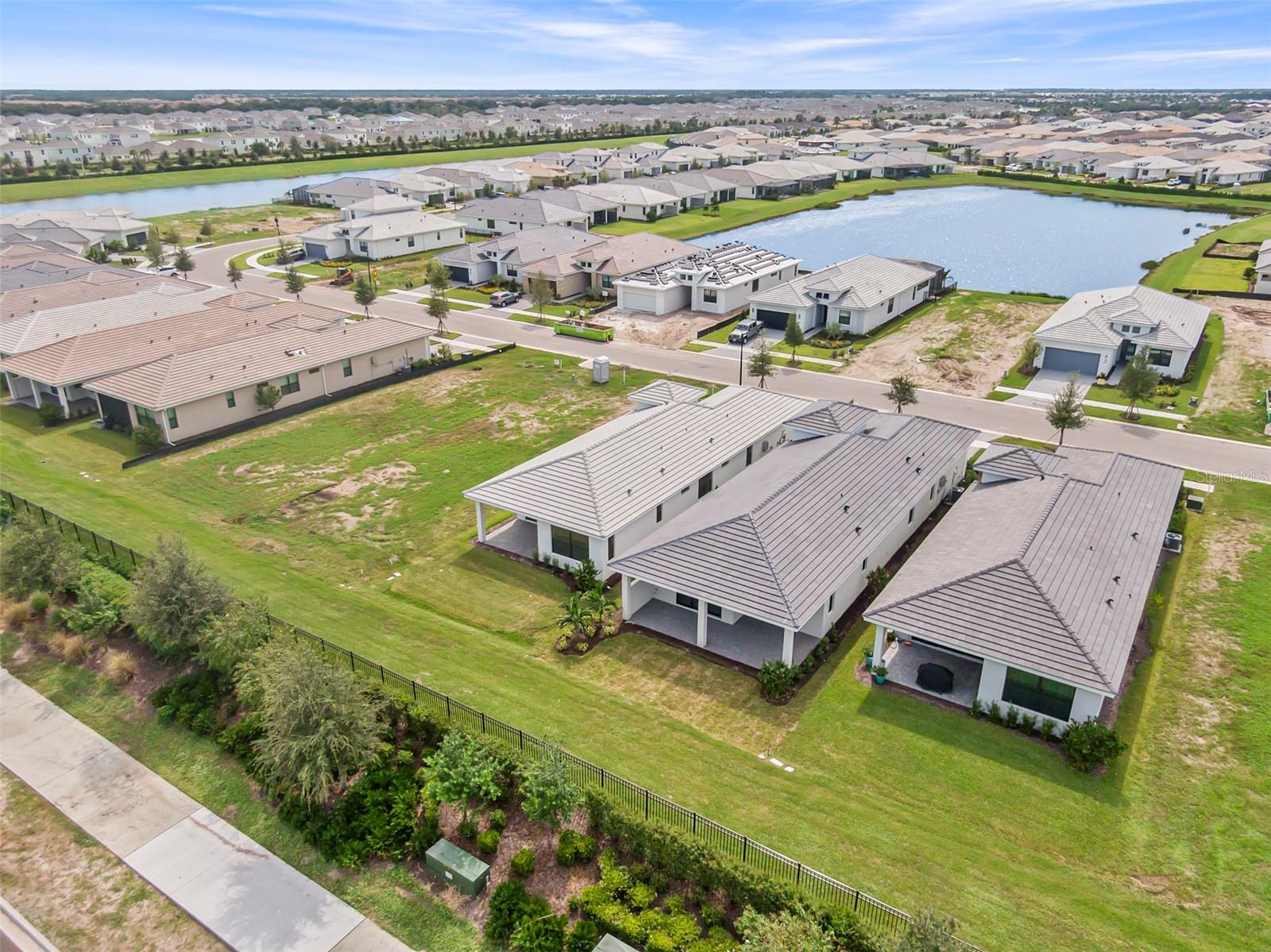 CRESSWIND LAKEWOOD RANCH - Residential