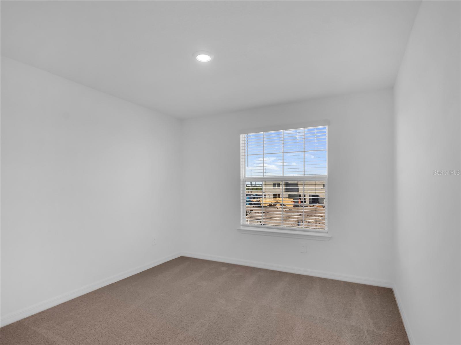 SEAIRE TOWNHOMES - Residential Lease