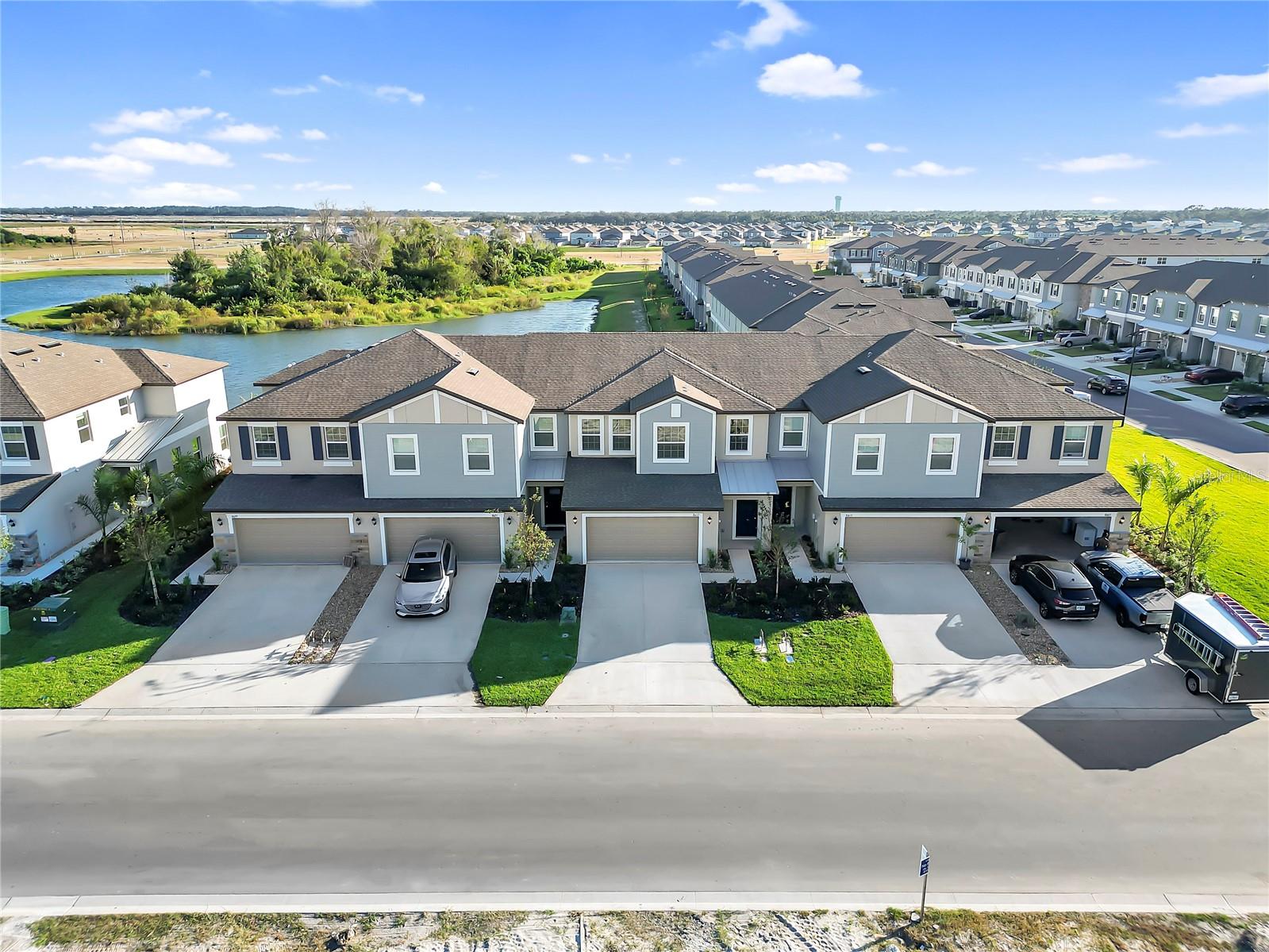 SEAIRE TOWNHOMES - Residential Lease