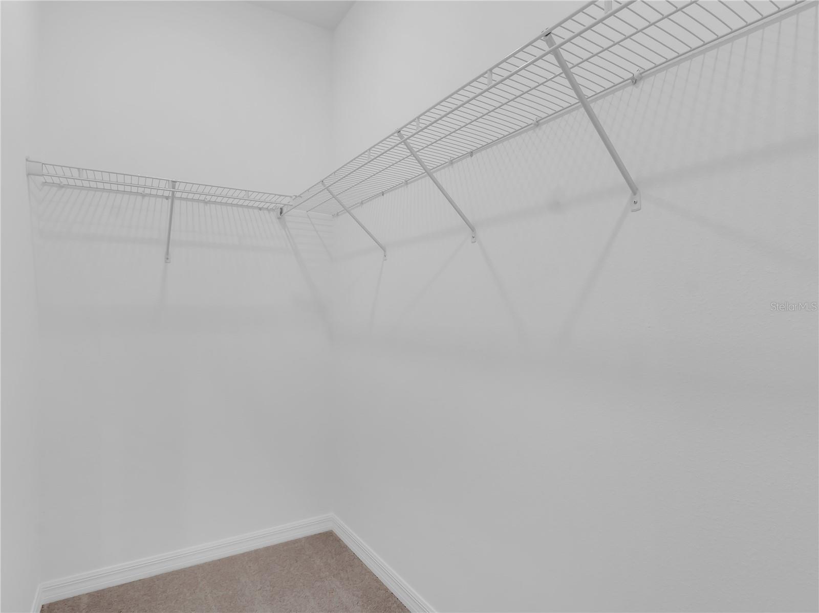 SEAIRE TOWNHOMES - Residential Lease