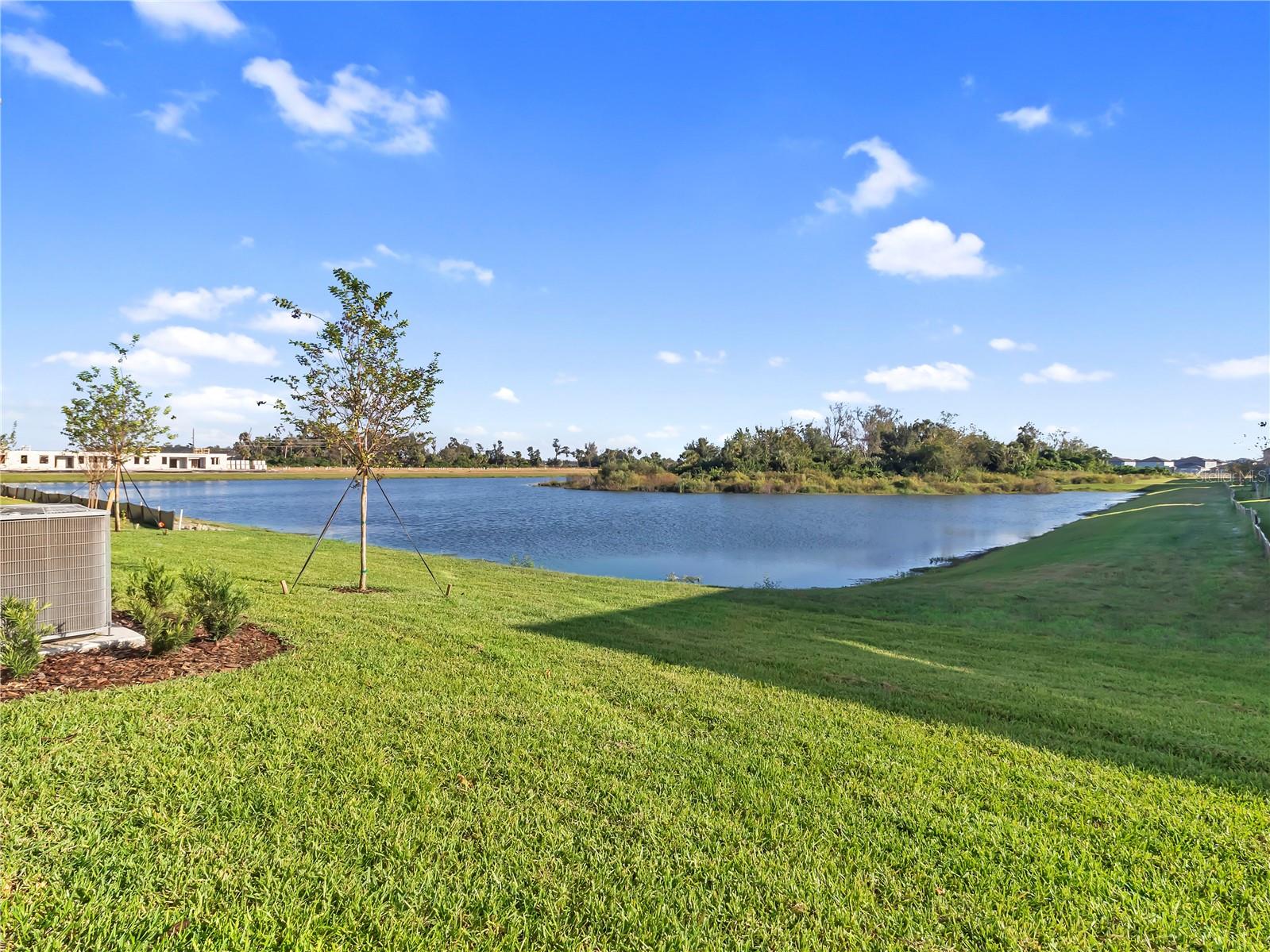 SEAIRE TOWNHOMES - Residential Lease