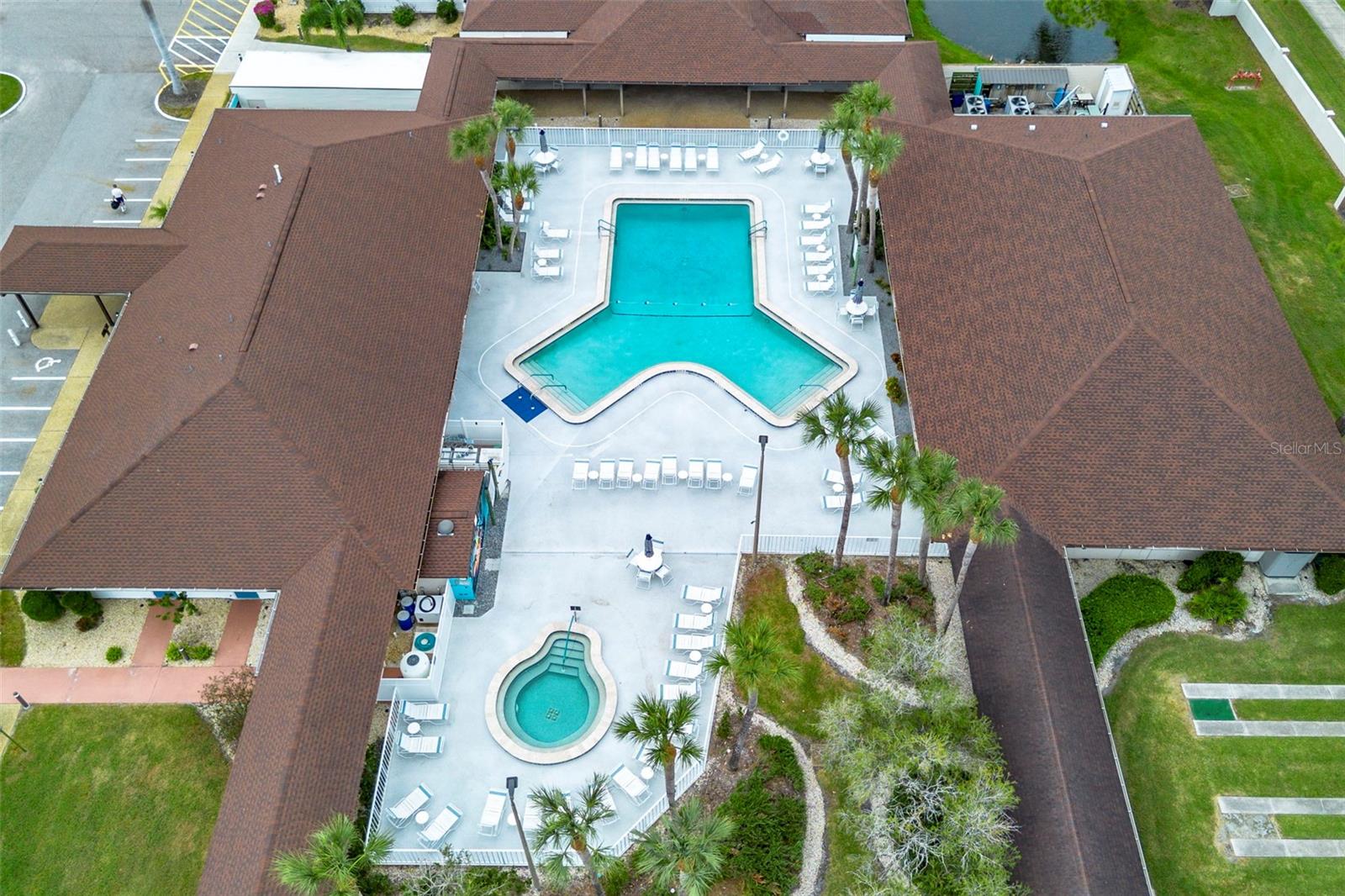 HARBOR ISLES III - Residential