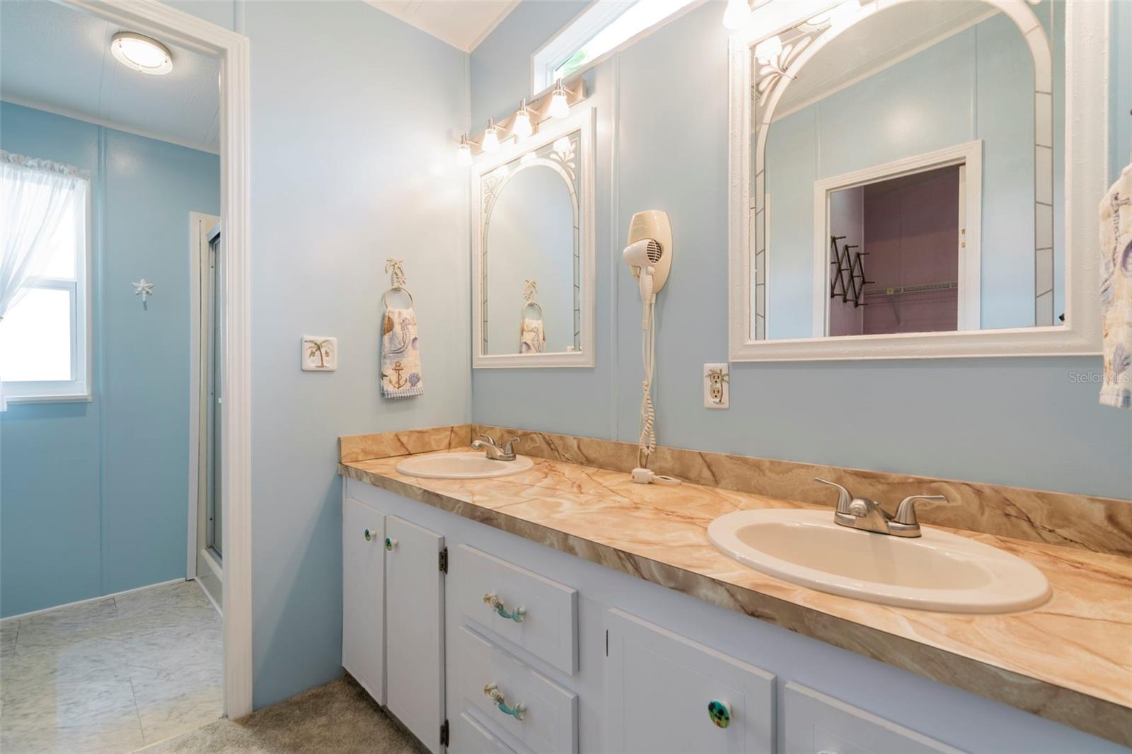 HARBOR ISLES III - Residential