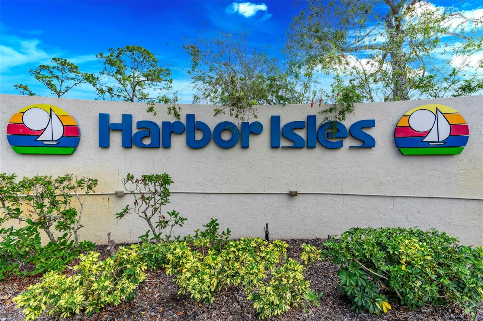HARBOR ISLES III - Residential