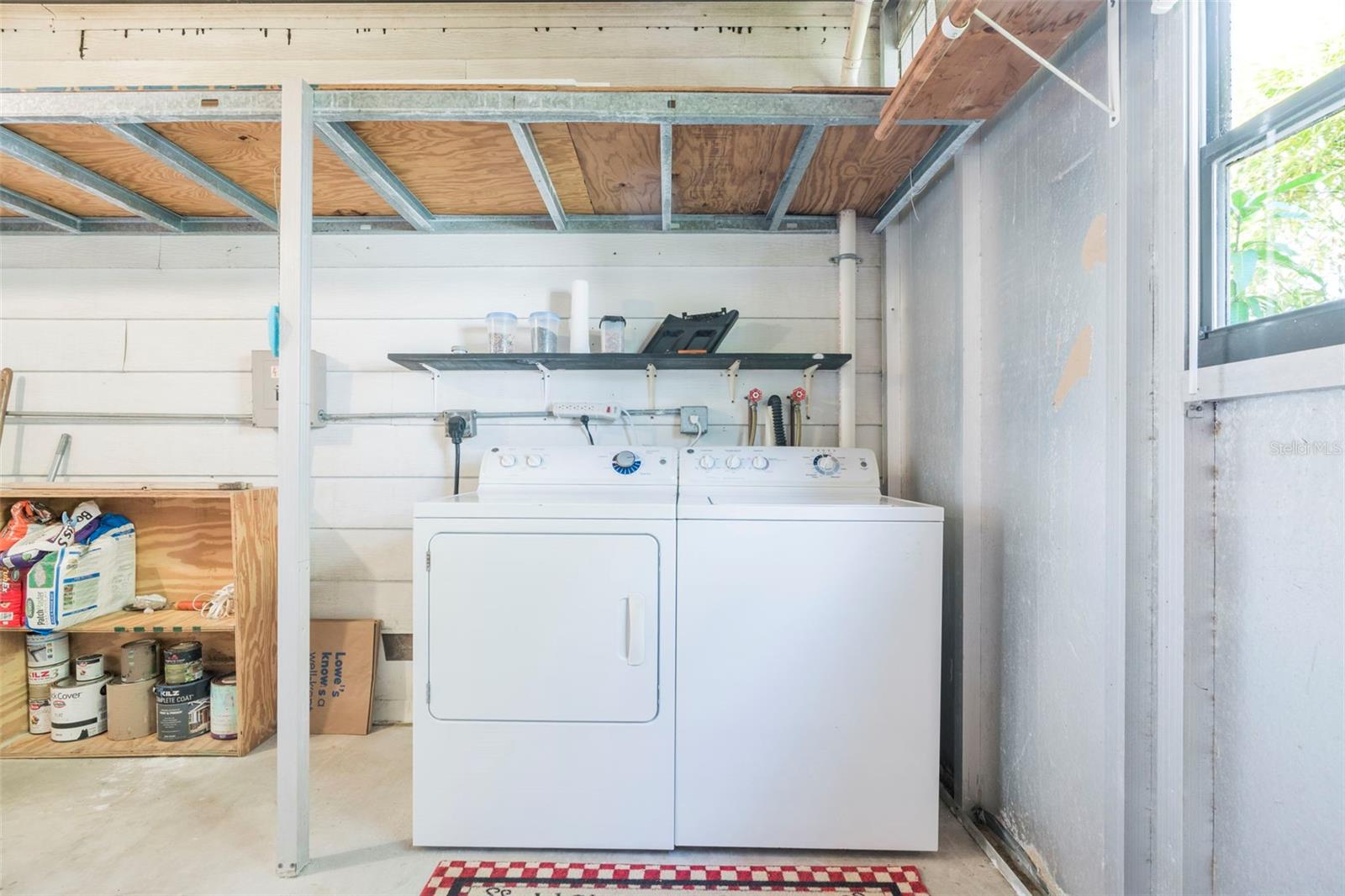 HARBOR ISLES III - Residential