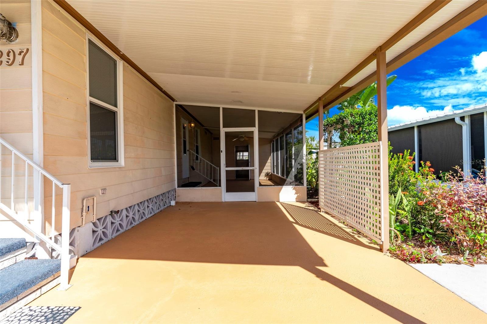 HARBOR ISLES III - Residential