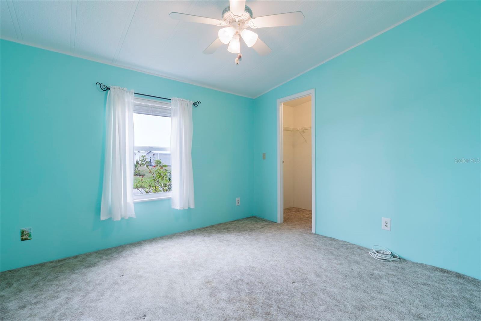 HARBOR ISLES III - Residential