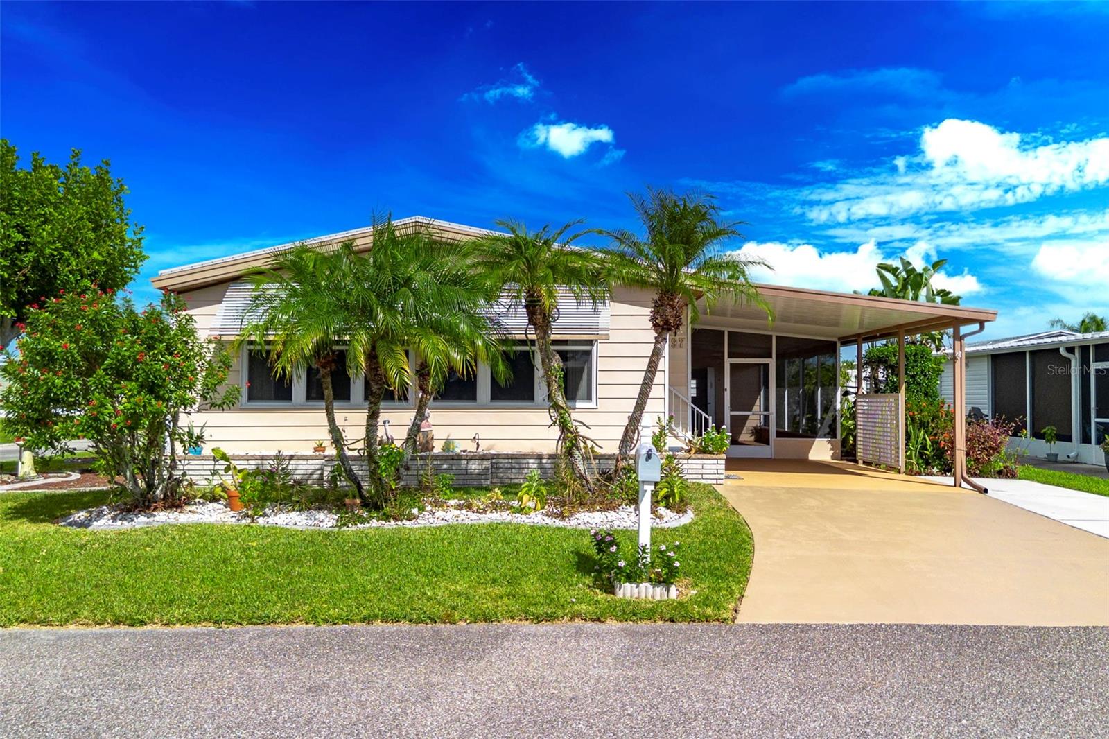 HARBOR ISLES III - Residential