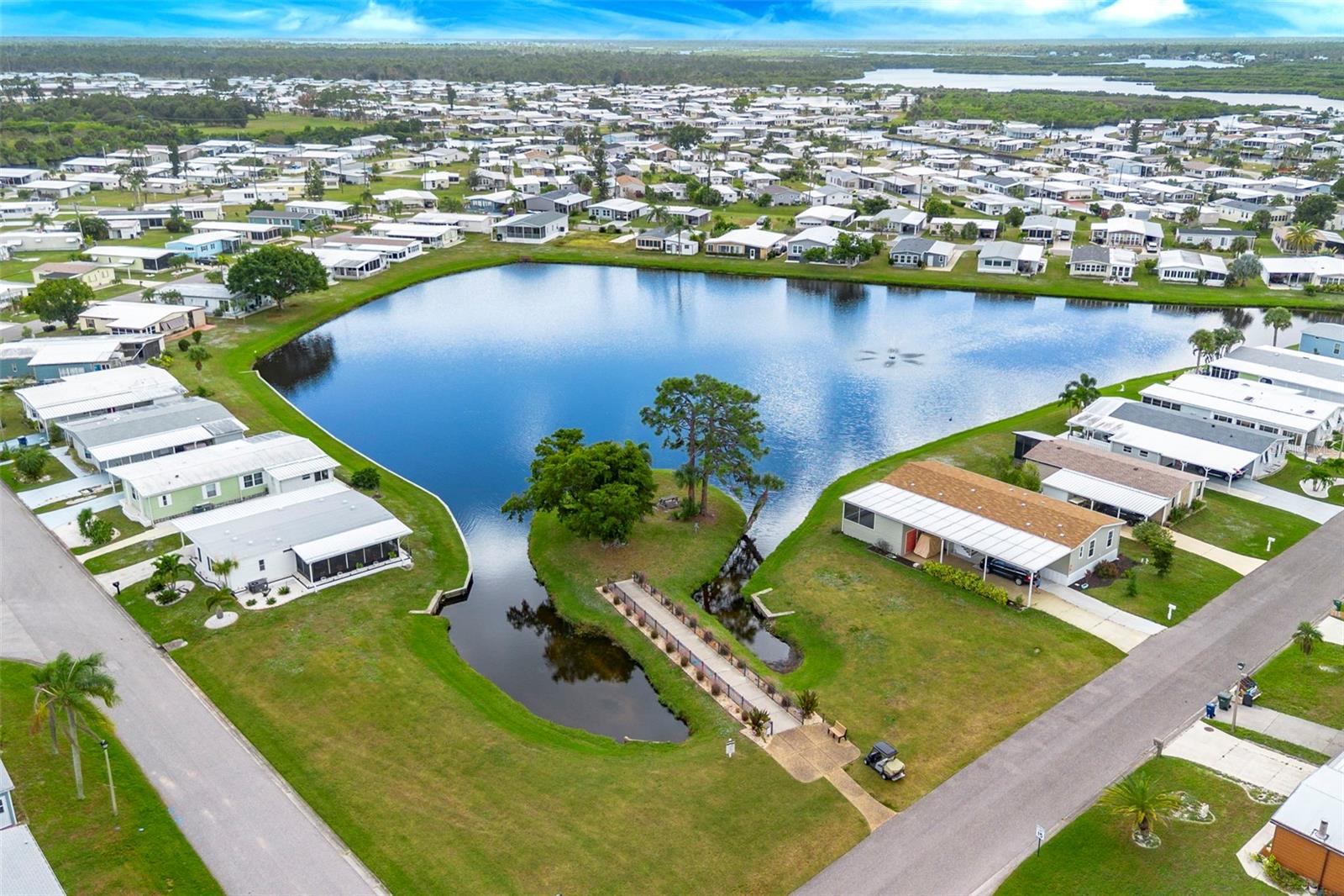 HARBOR ISLES III - Residential