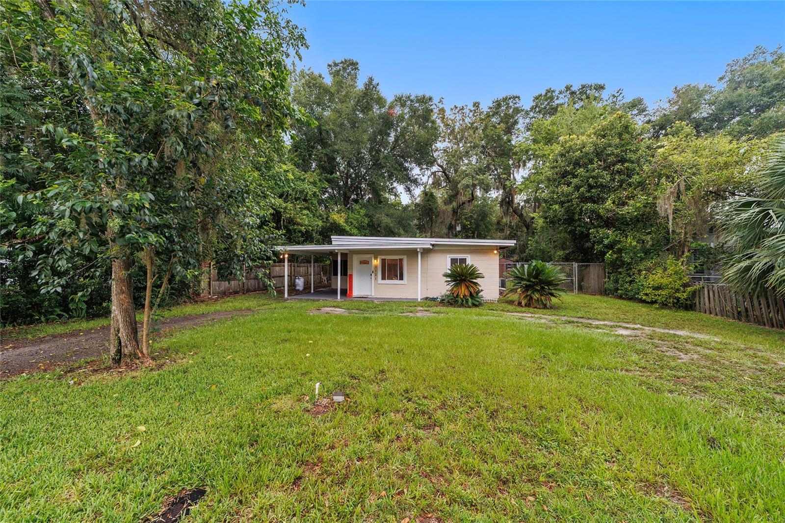 OAK PARK - Residential