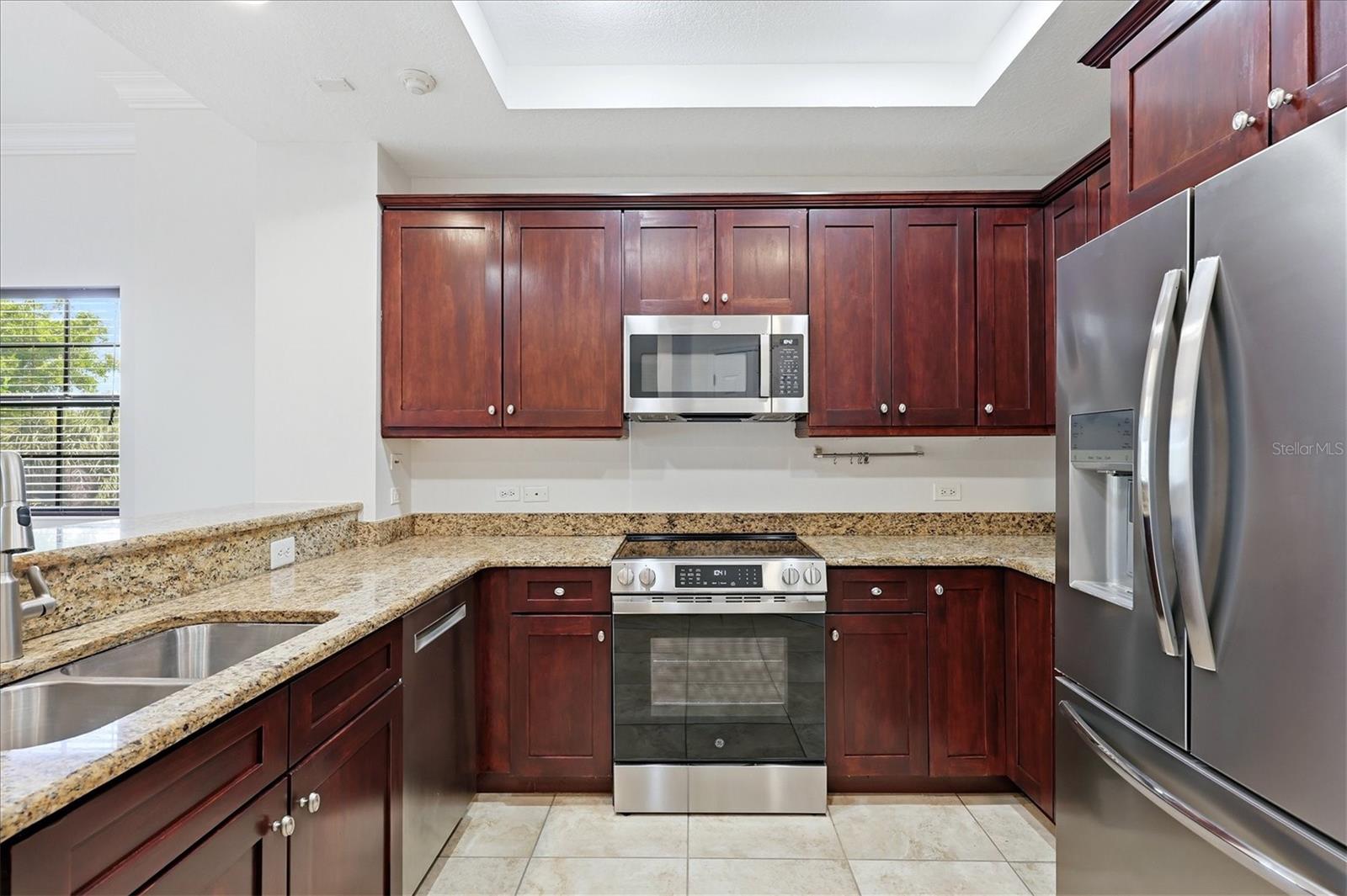 LAKE VISTA RESIDENCES PH V - Residential