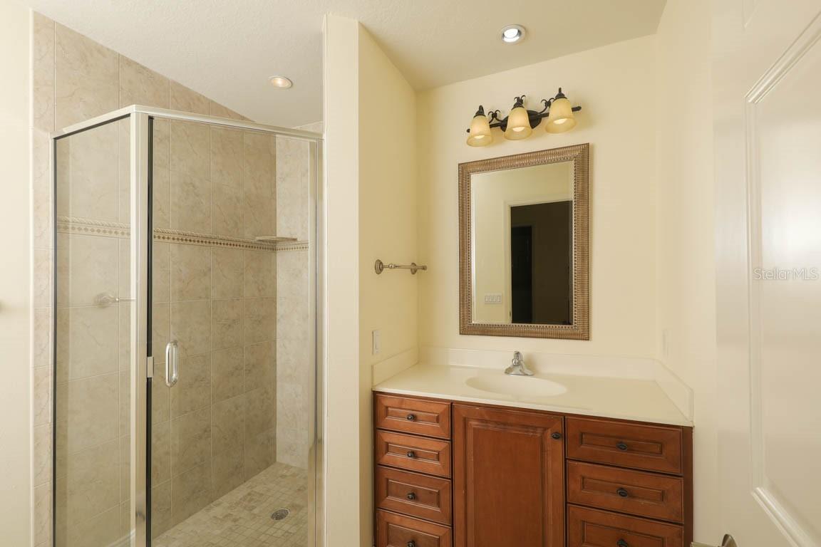 LAKE VISTA RESIDENCES PH V - Residential