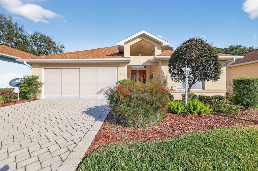 Photo of 17532 SE 119th Circle, Summerfield, FL 34491 (MLS # G5106684)
