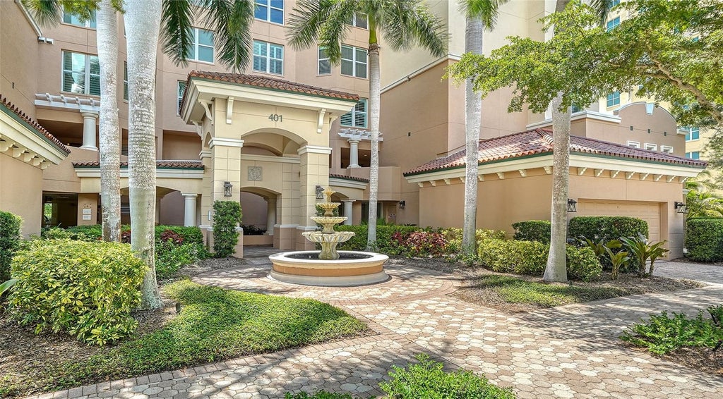 Photo of 401 N Point Road #303, Osprey, FL 34229 (MLS # A4706051)