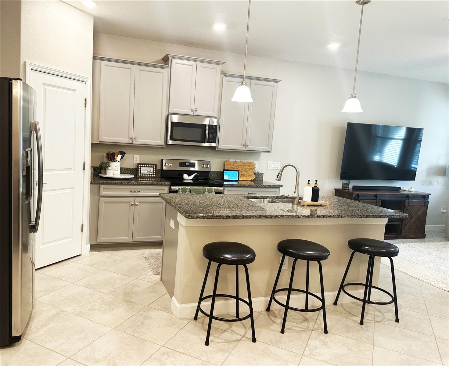 BRIDGEHAVEN TOWNHOMES - Residential