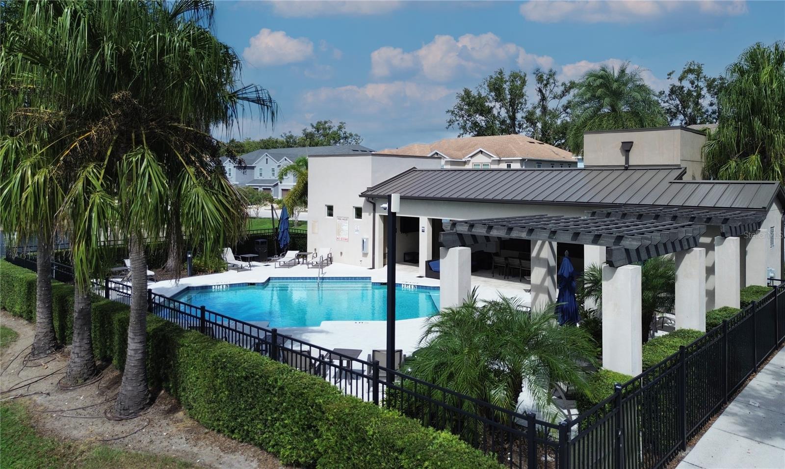 BRIDGEHAVEN TOWNHOMES - Residential