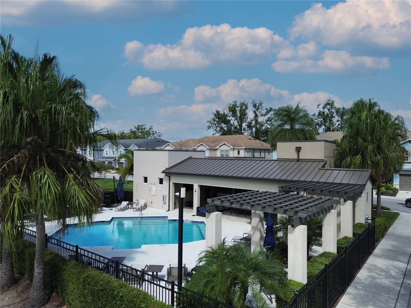 BRIDGEHAVEN TOWNHOMES - Residential