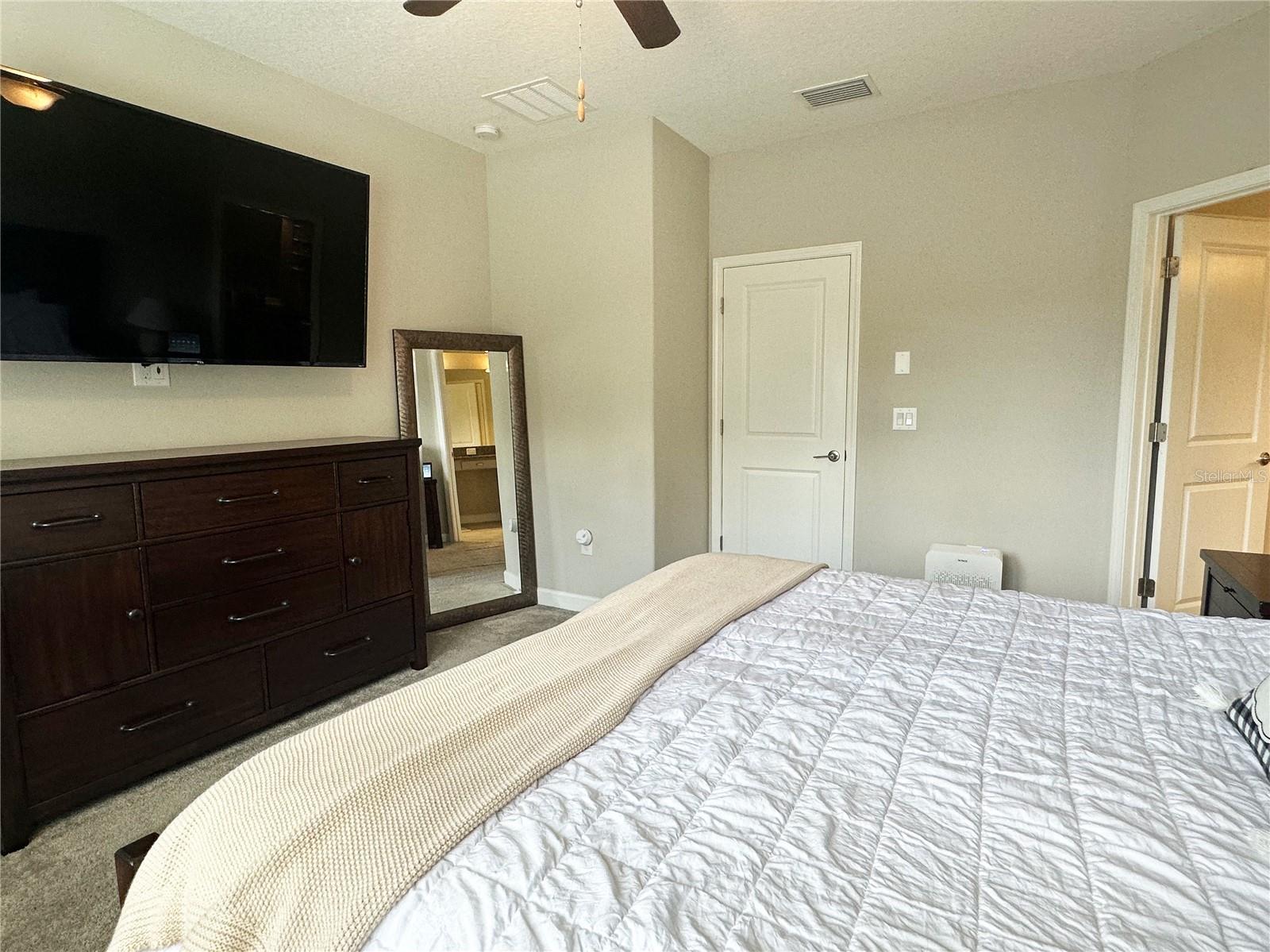 BRIDGEHAVEN TOWNHOMES - Residential