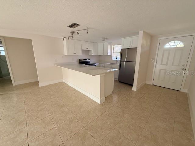 LONGBEACH ON LONGBOAT KEY - Residential Lease