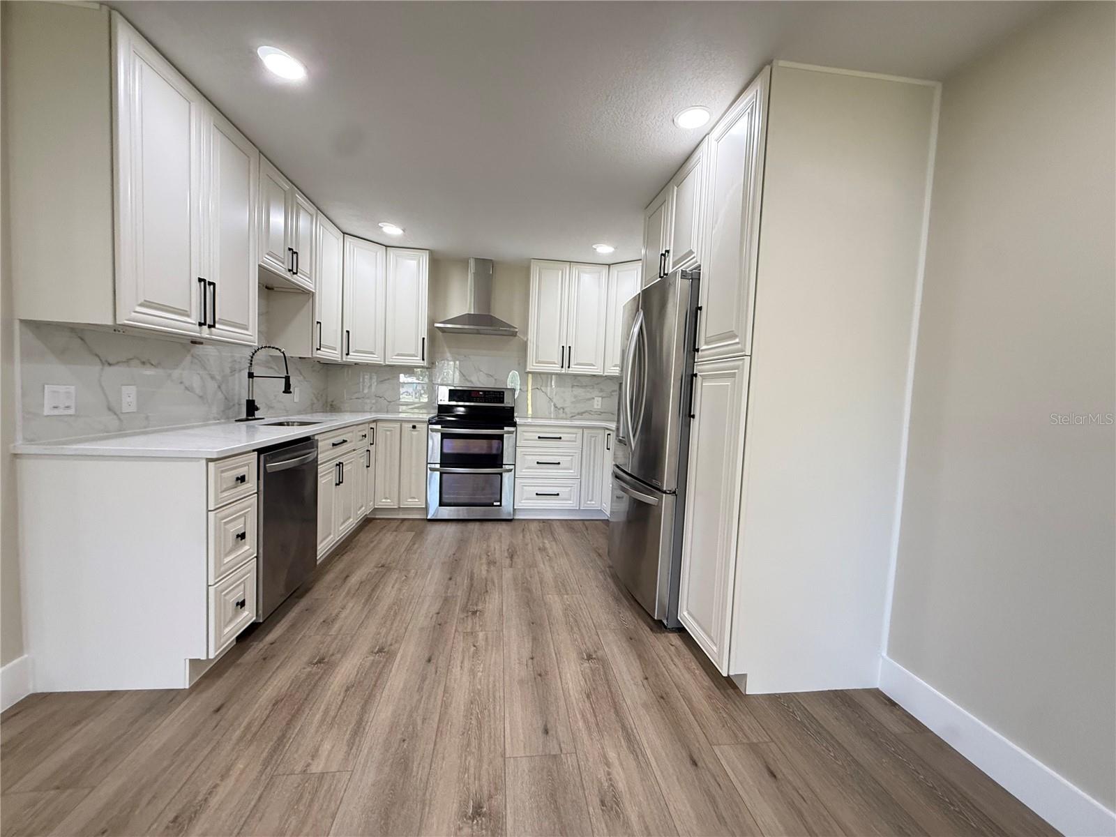 SAN CLEMENTE VILLAGE - Residential