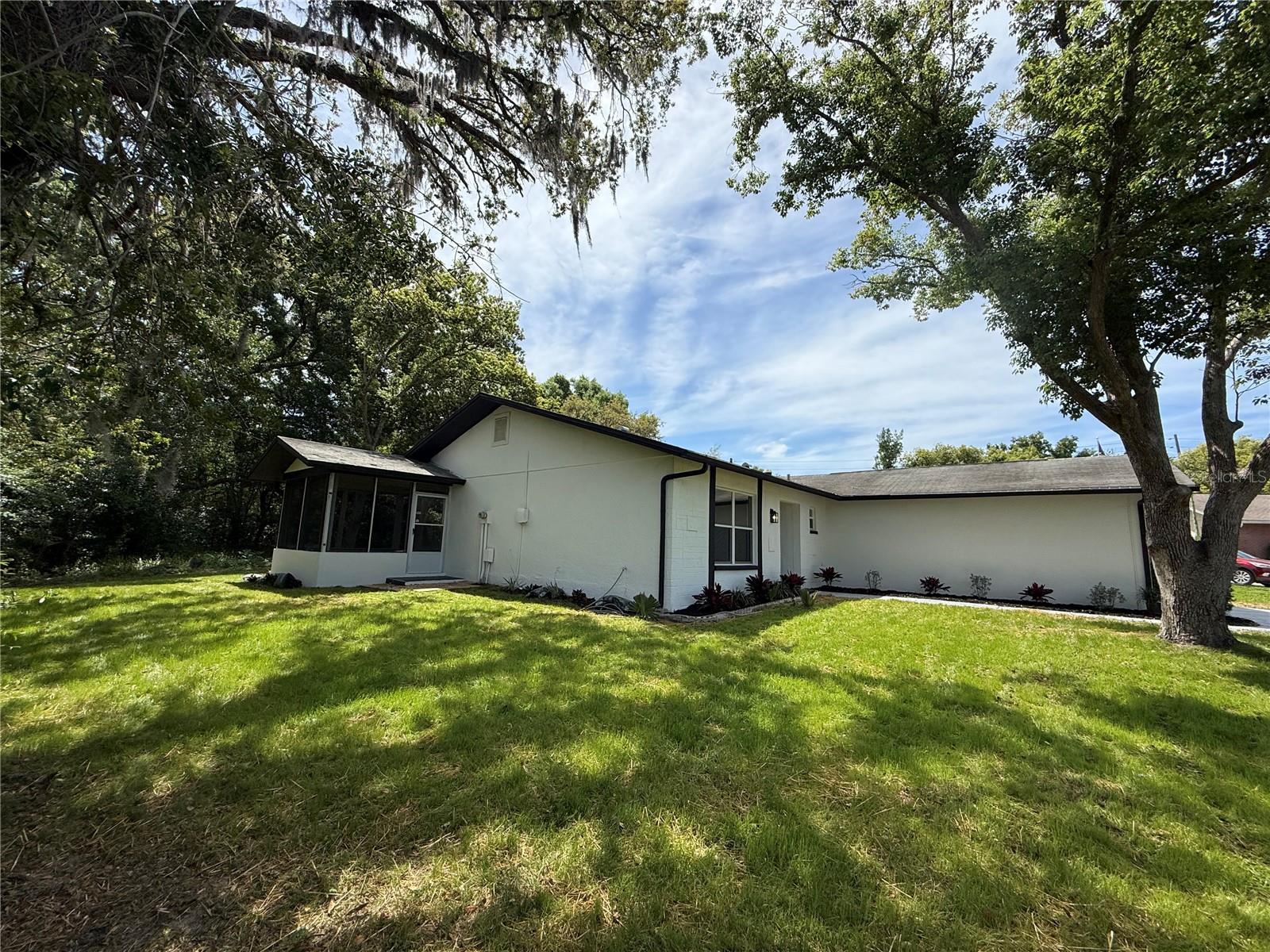 10501 HARDWOOD COURT