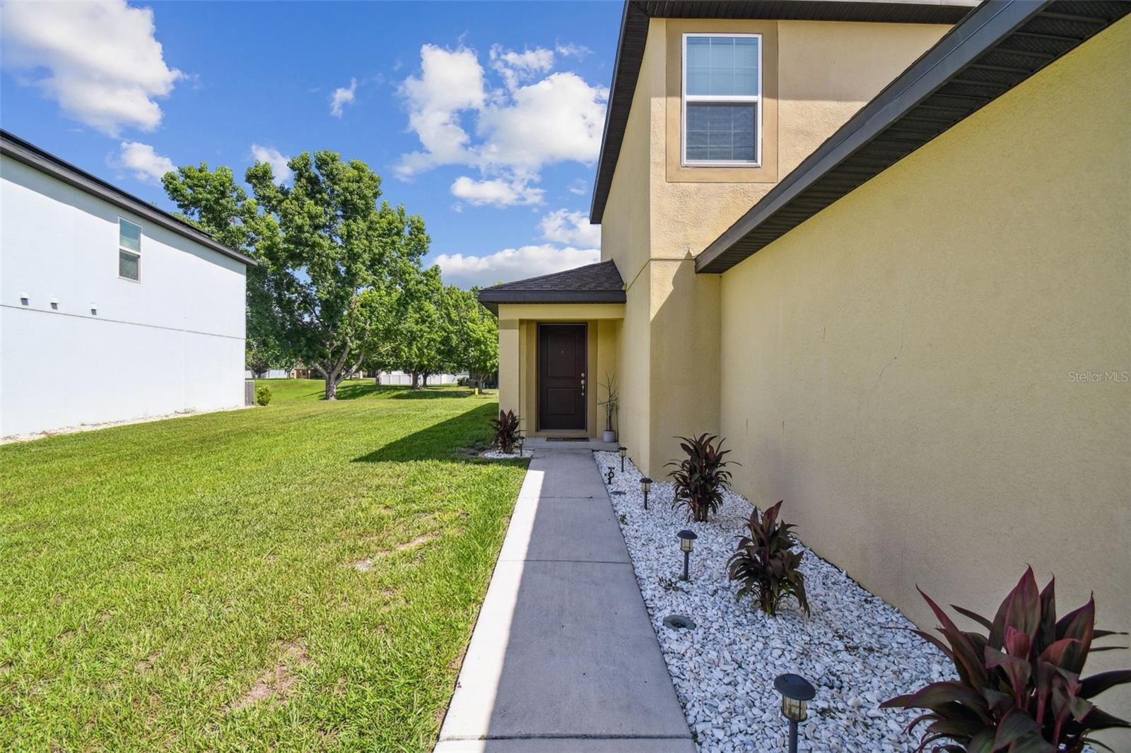 8567 INDIAN LAUREL LANE