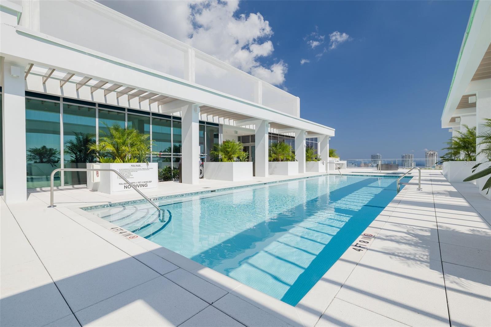 REFLECTION CONDO - Residential Lease