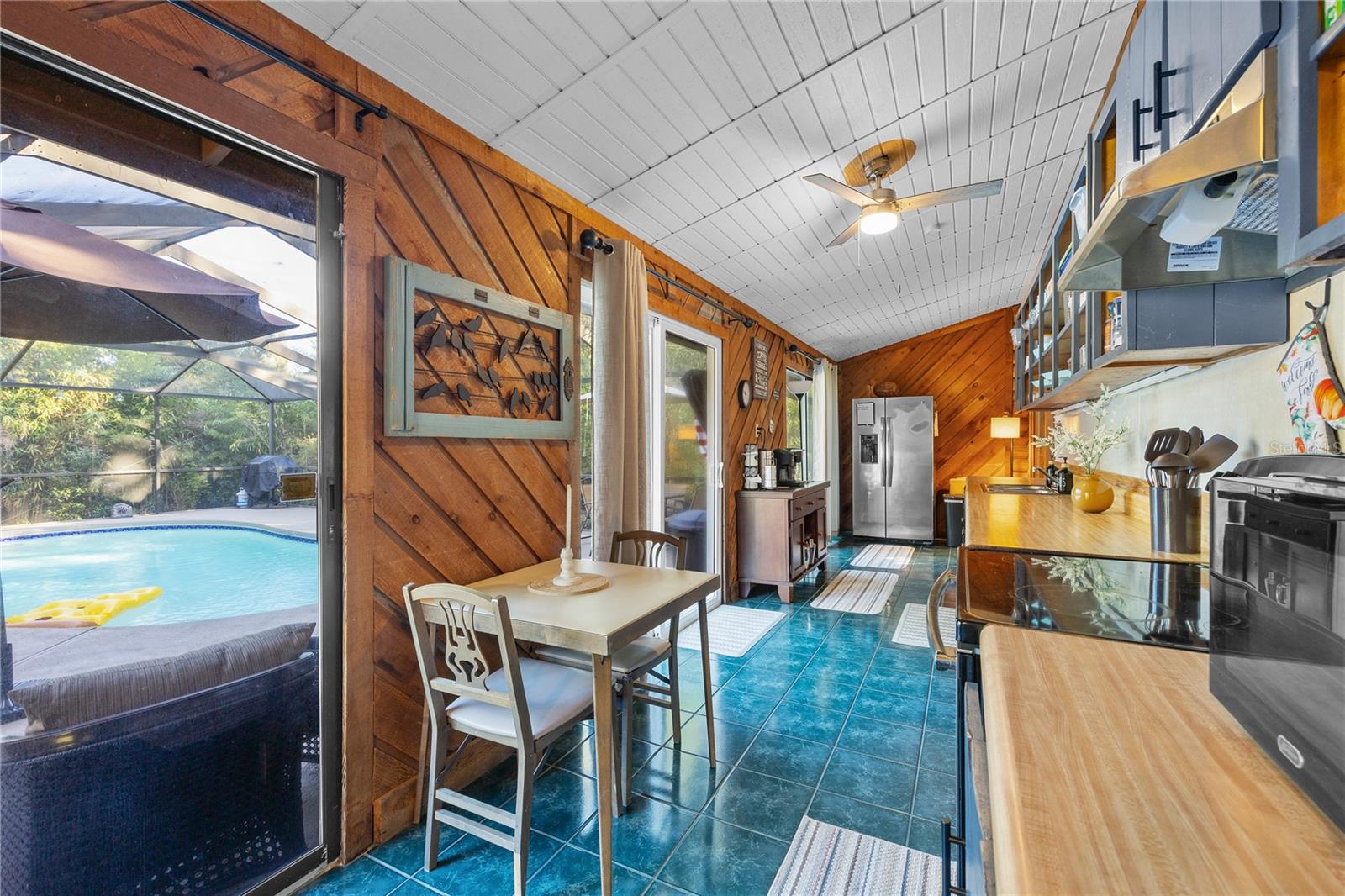 PARKWOOD ESTATE - Residential