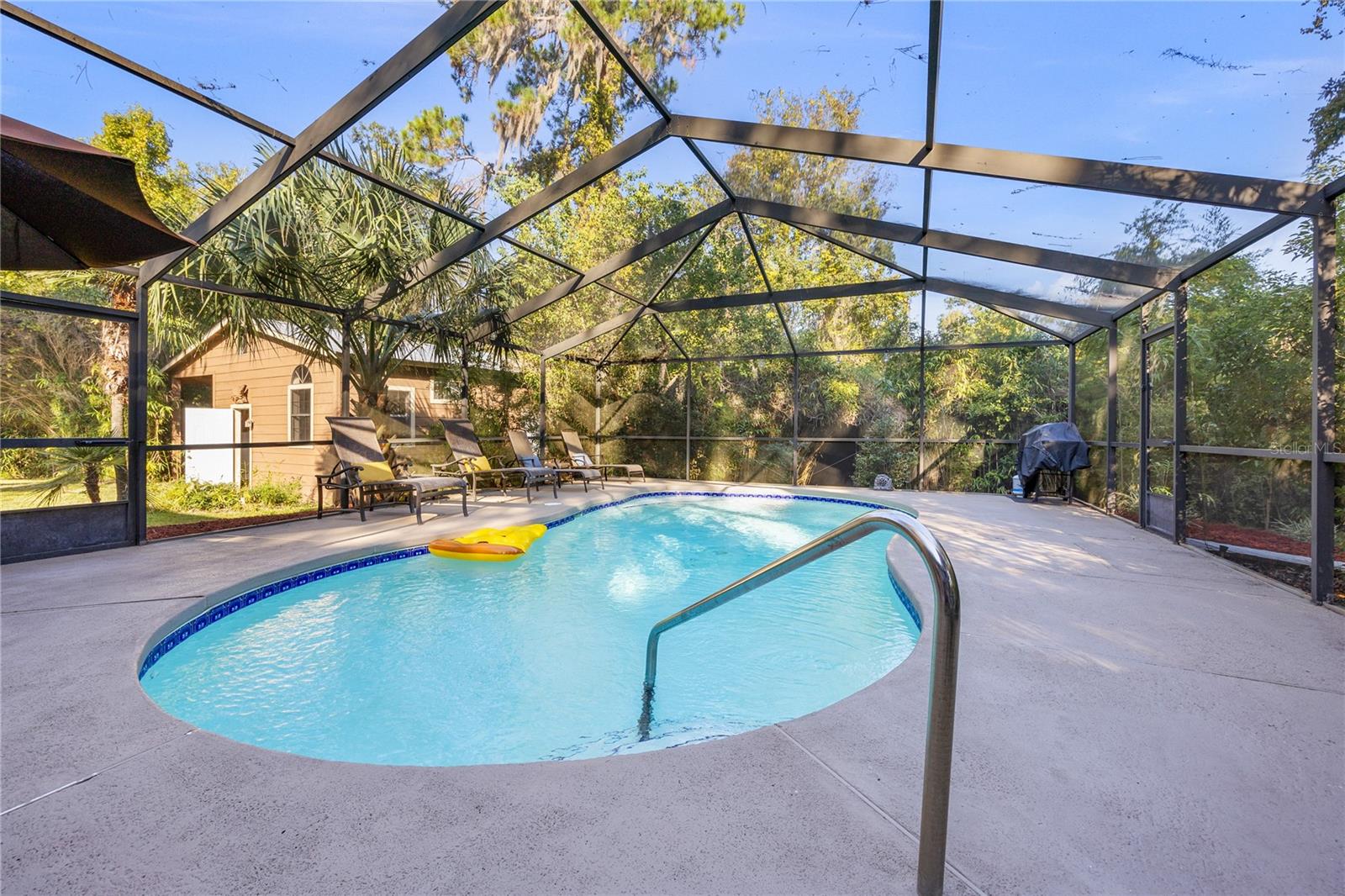 PARKWOOD ESTATE - Residential