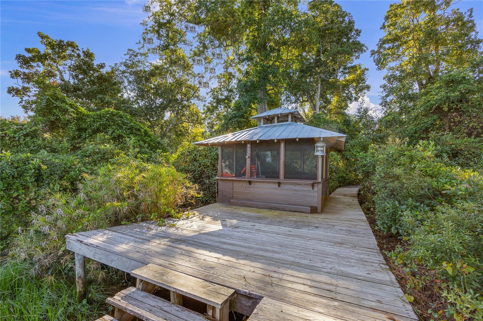 PARKWOOD ESTATE - Residential