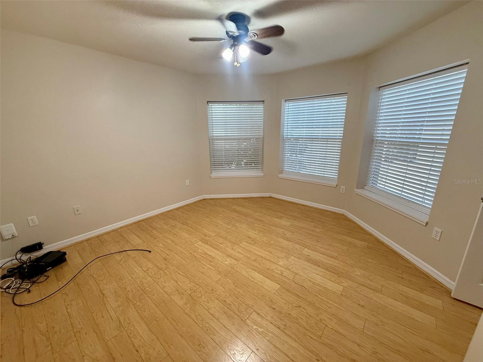 BEEKMAN LAKES - Residential