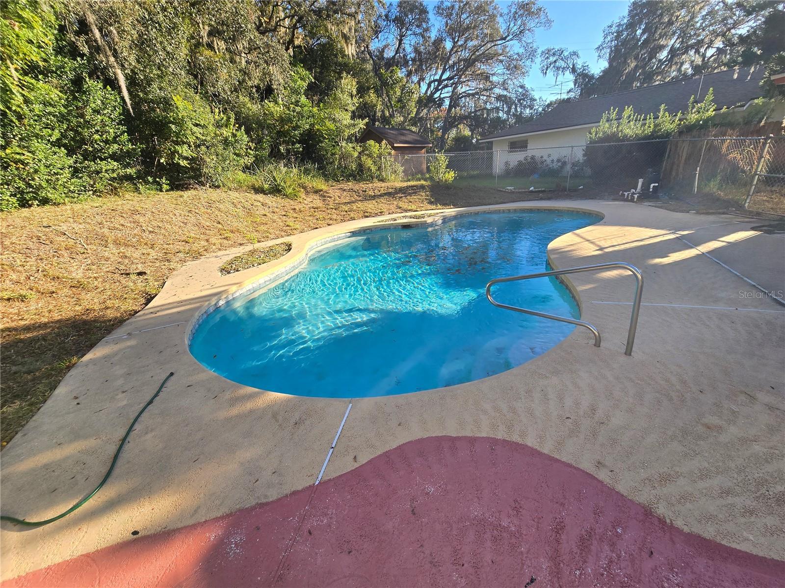 ROBINSWOOD HEIGHTS ADD 10 - Residential Lease