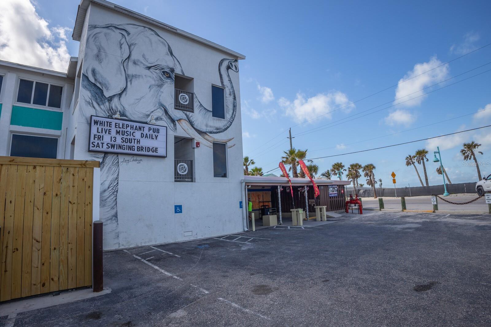 PINE LAKE - Residential