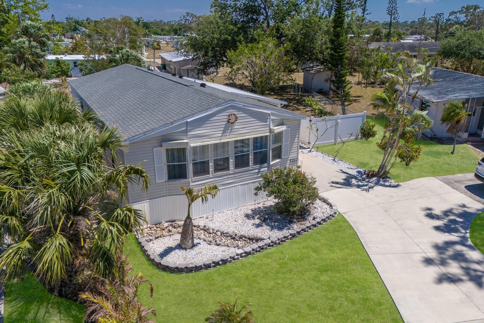 PINE LAKE - Residential