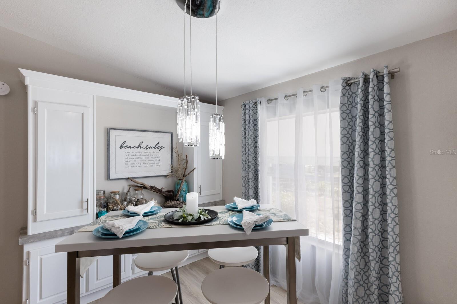 PINE LAKE - Residential