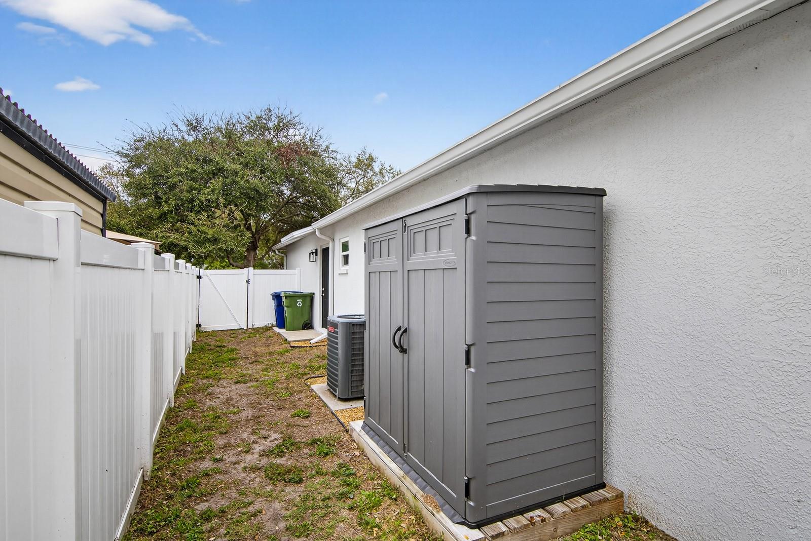 UNPLATTED - Residential