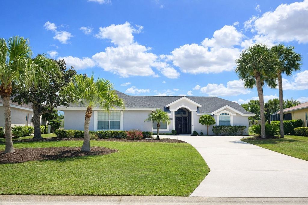 Photo of 4466 Pro Am Avenue E, Bradenton, FL 34203 (MLS # A4689333)