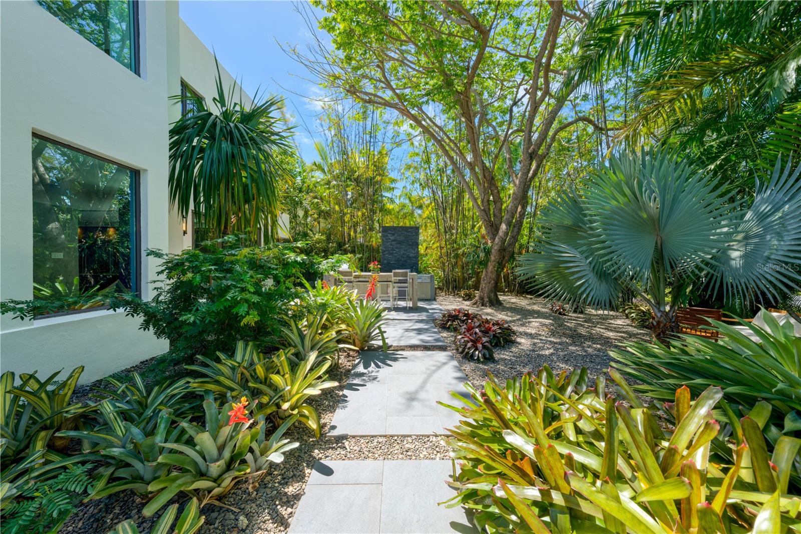 DORADO BEACH EAST - Residential