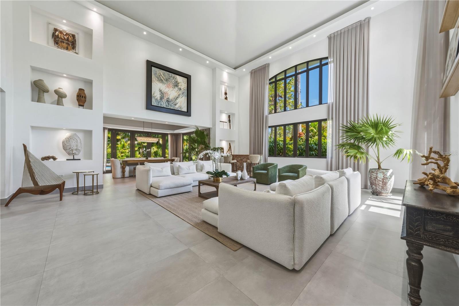 DORADO BEACH EAST - Residential