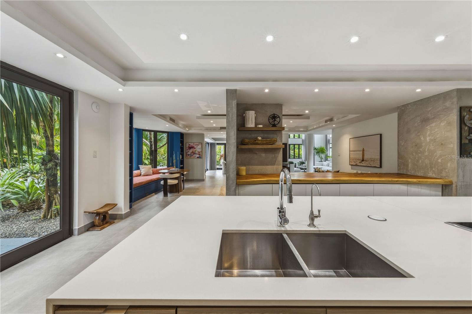 DORADO BEACH EAST - Residential