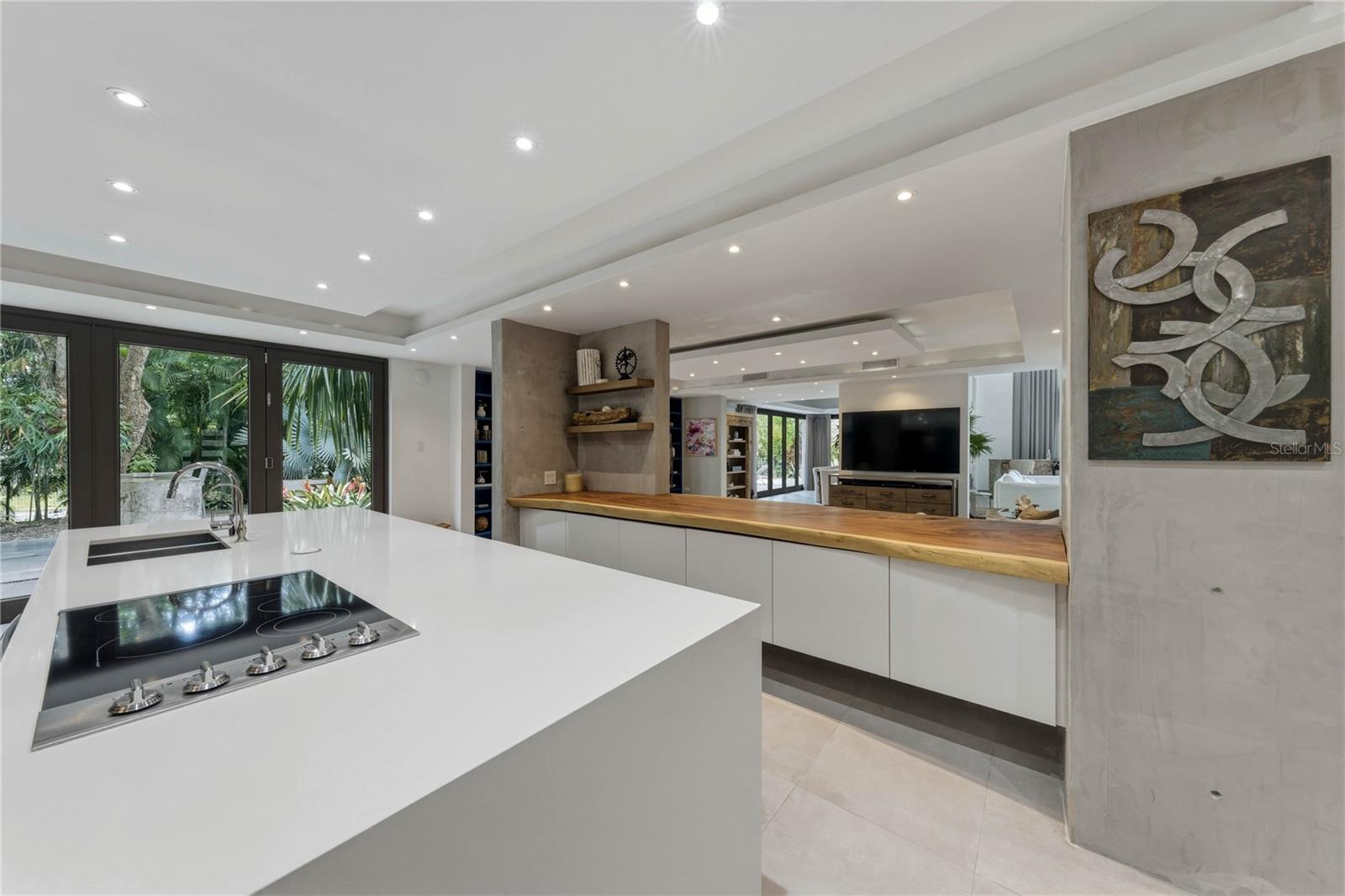 DORADO BEACH EAST - Residential