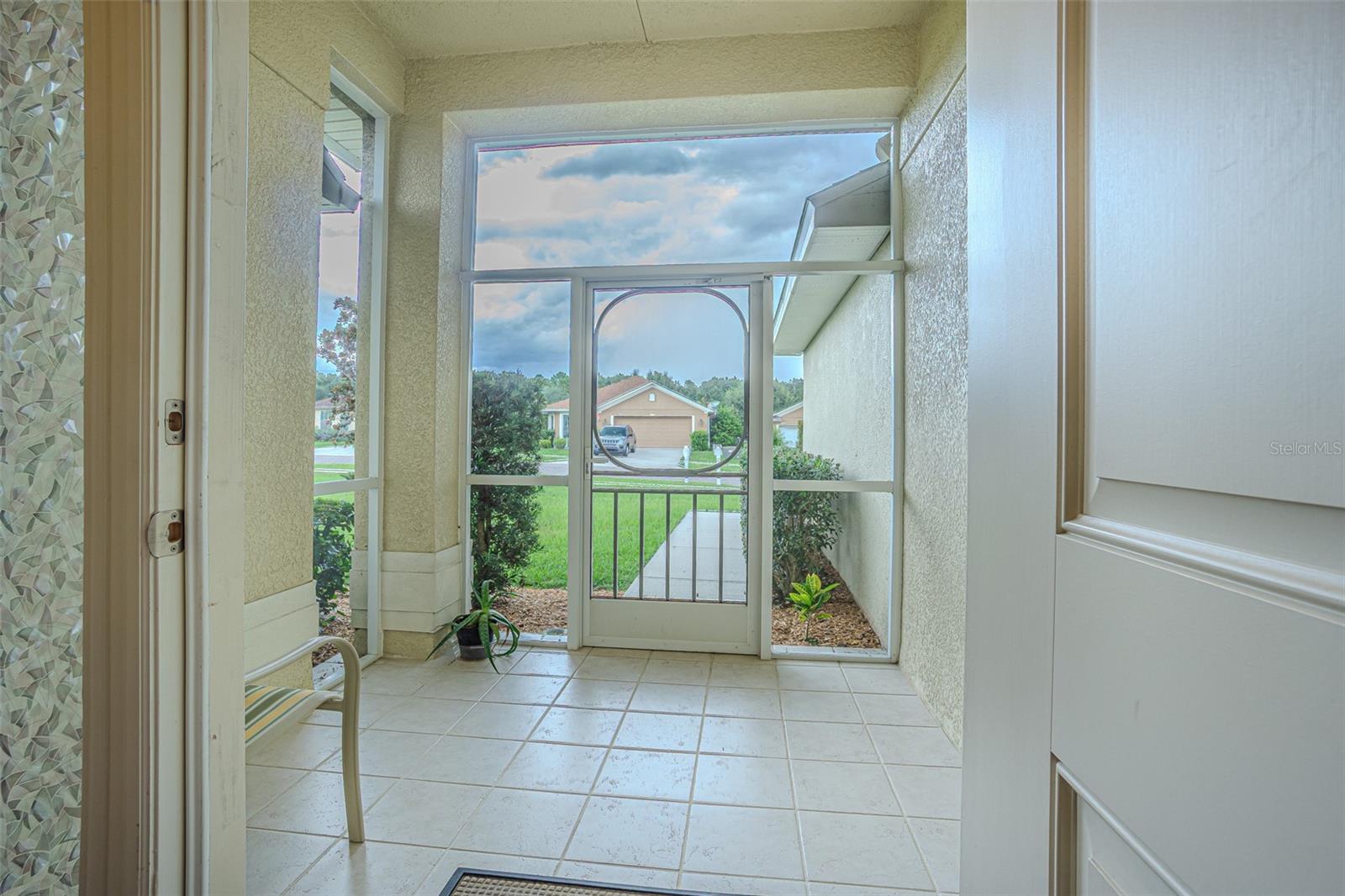 SHERMAN HILLS - Residential