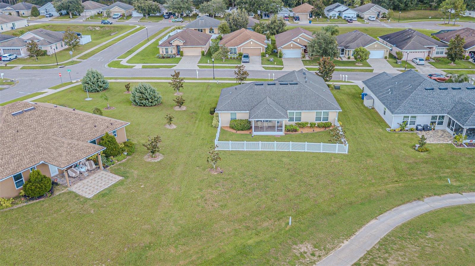 SHERMAN HILLS - Residential