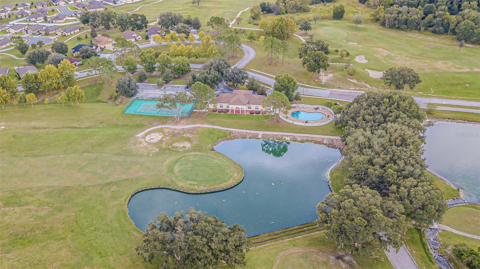 SHERMAN HILLS - Residential