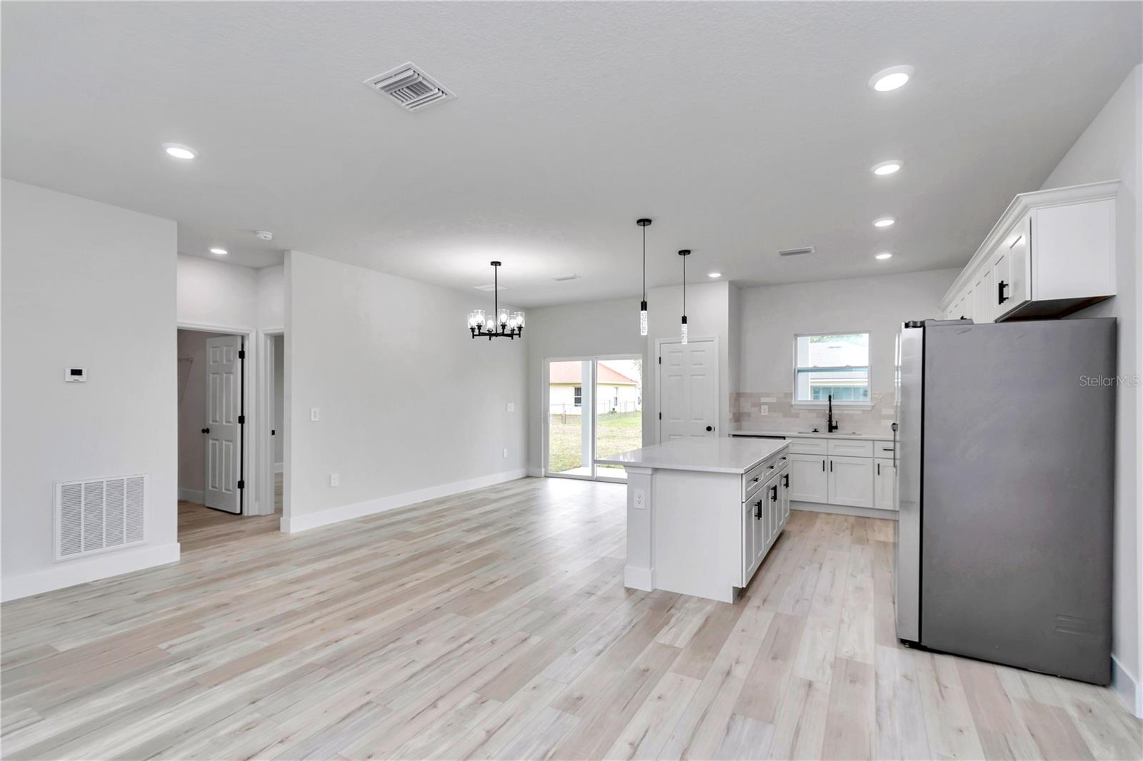 CITRUS SPGS UNIT 09 - Residential