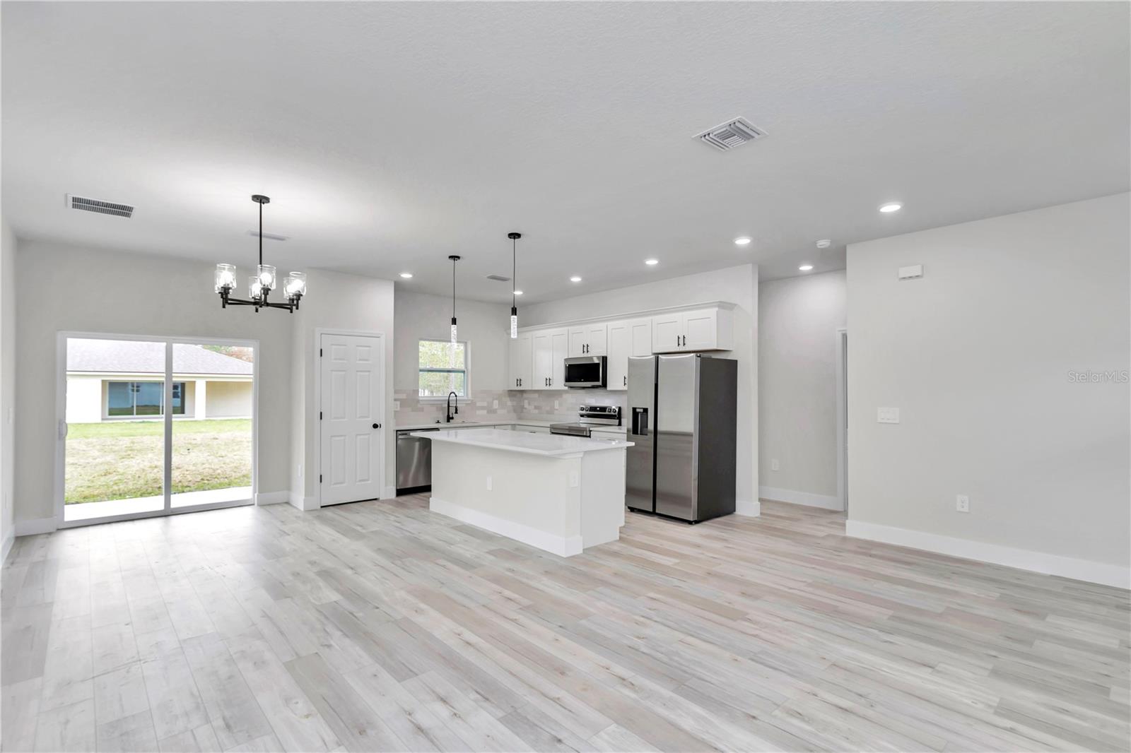 CITRUS SPGS UNIT 09 - Residential