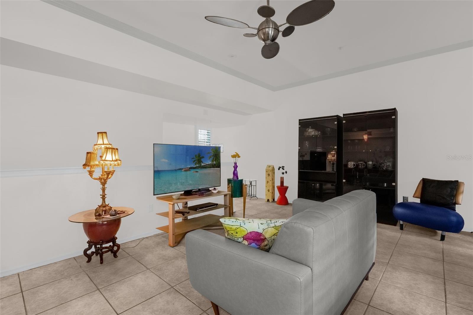 421 SUMMIT RIDGE PLACE 209