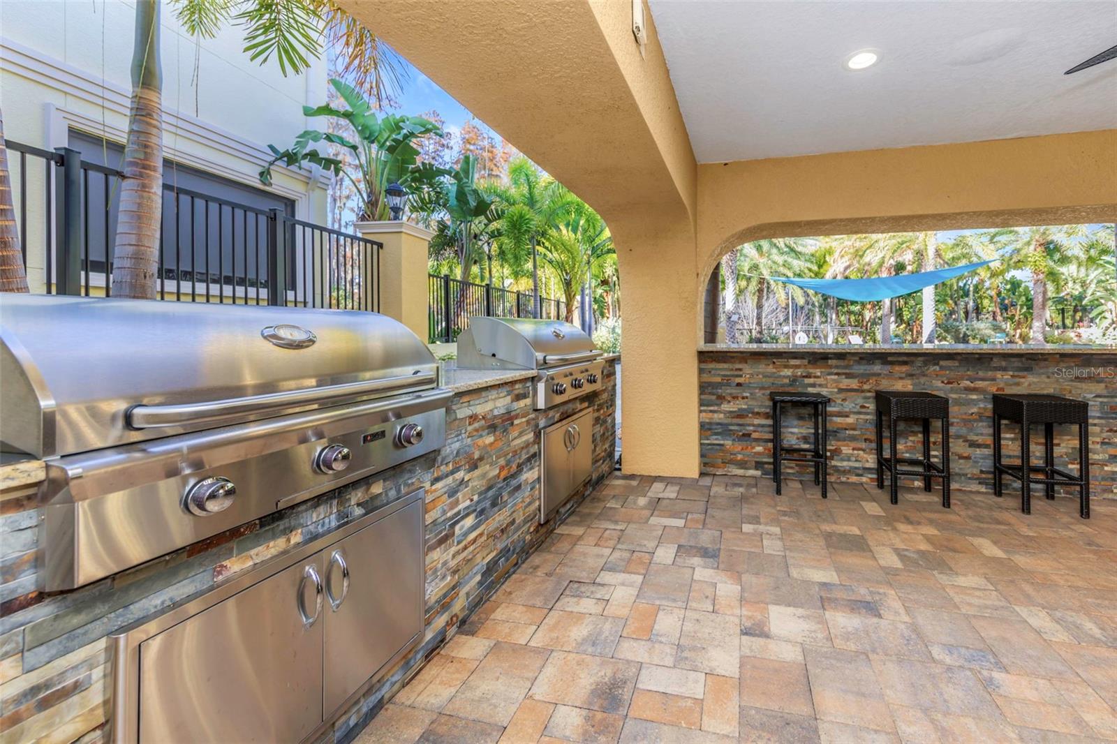 CYPRESS TRAILS TWNHMS OF TARPON SPGS - Residential